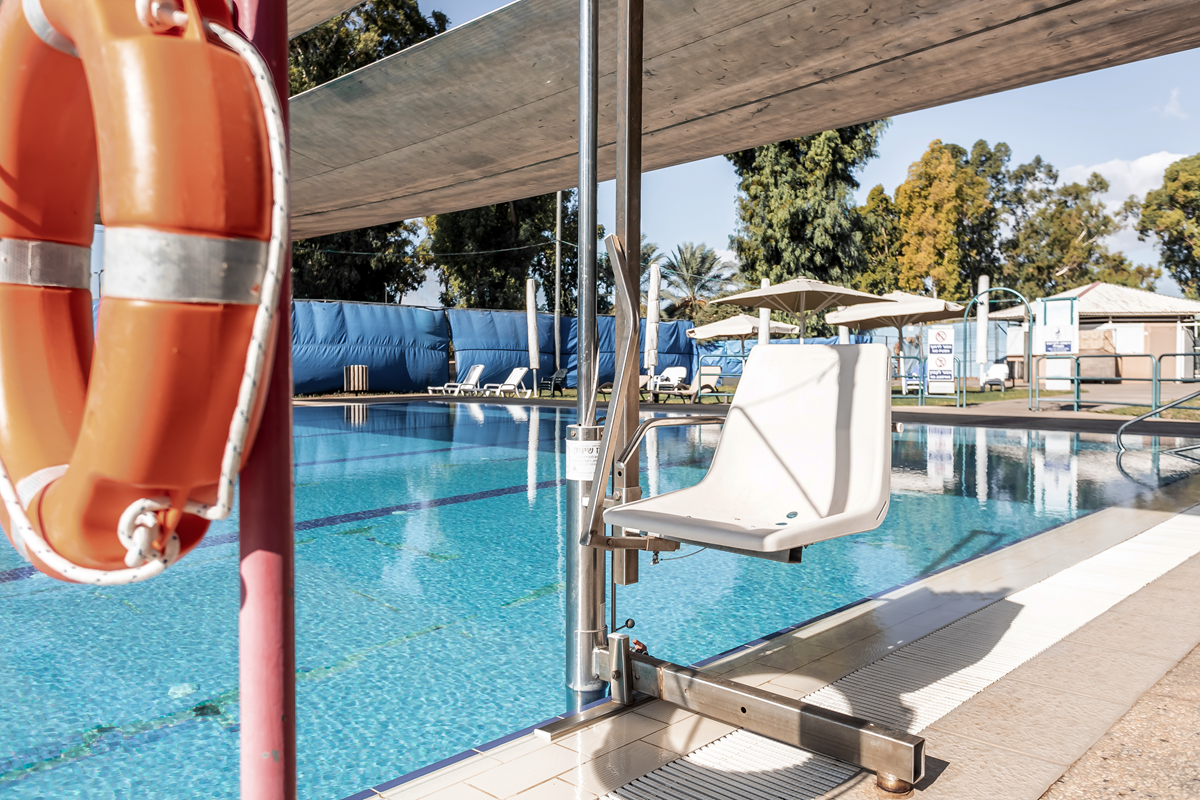 Swimming pool | Kinar Galilee Hotel 